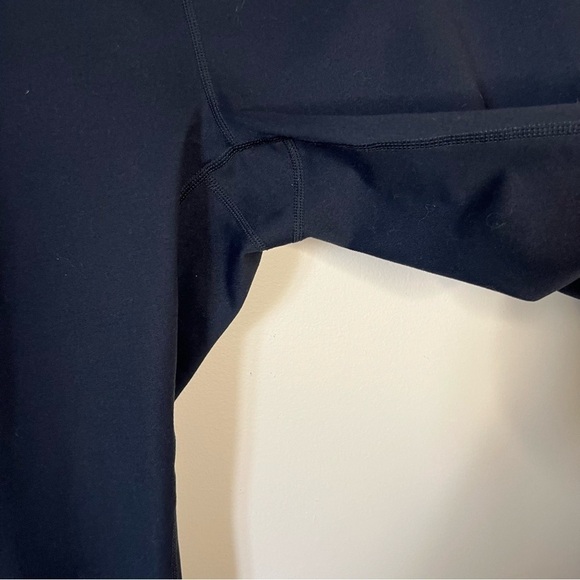 CORE 10 Women’s 27” Black Leggings Size Medium - Picture 12 of 16